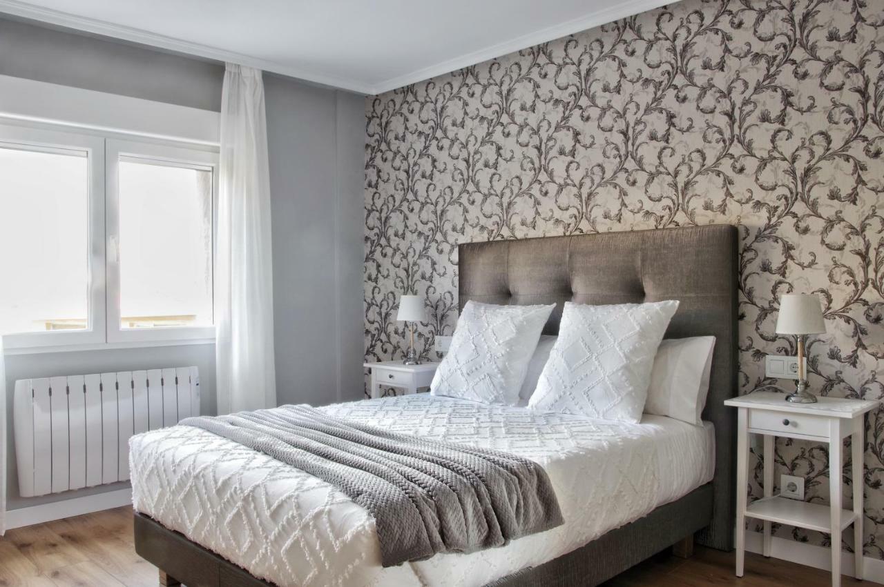 Apartamentos Bahia San Lorenzo Хіхон Екстер'єр фото