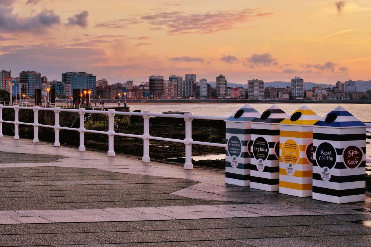 Apartamentos Bahia San Lorenzo Хіхон Екстер'єр фото